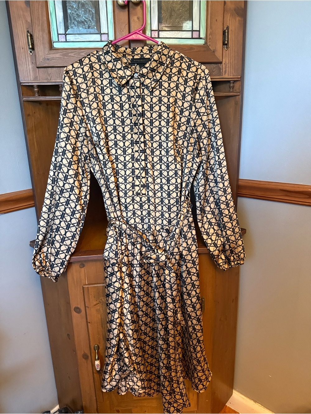 Donna Karan Beige and Black Geometric Long Sleeve Shirt Dress 10